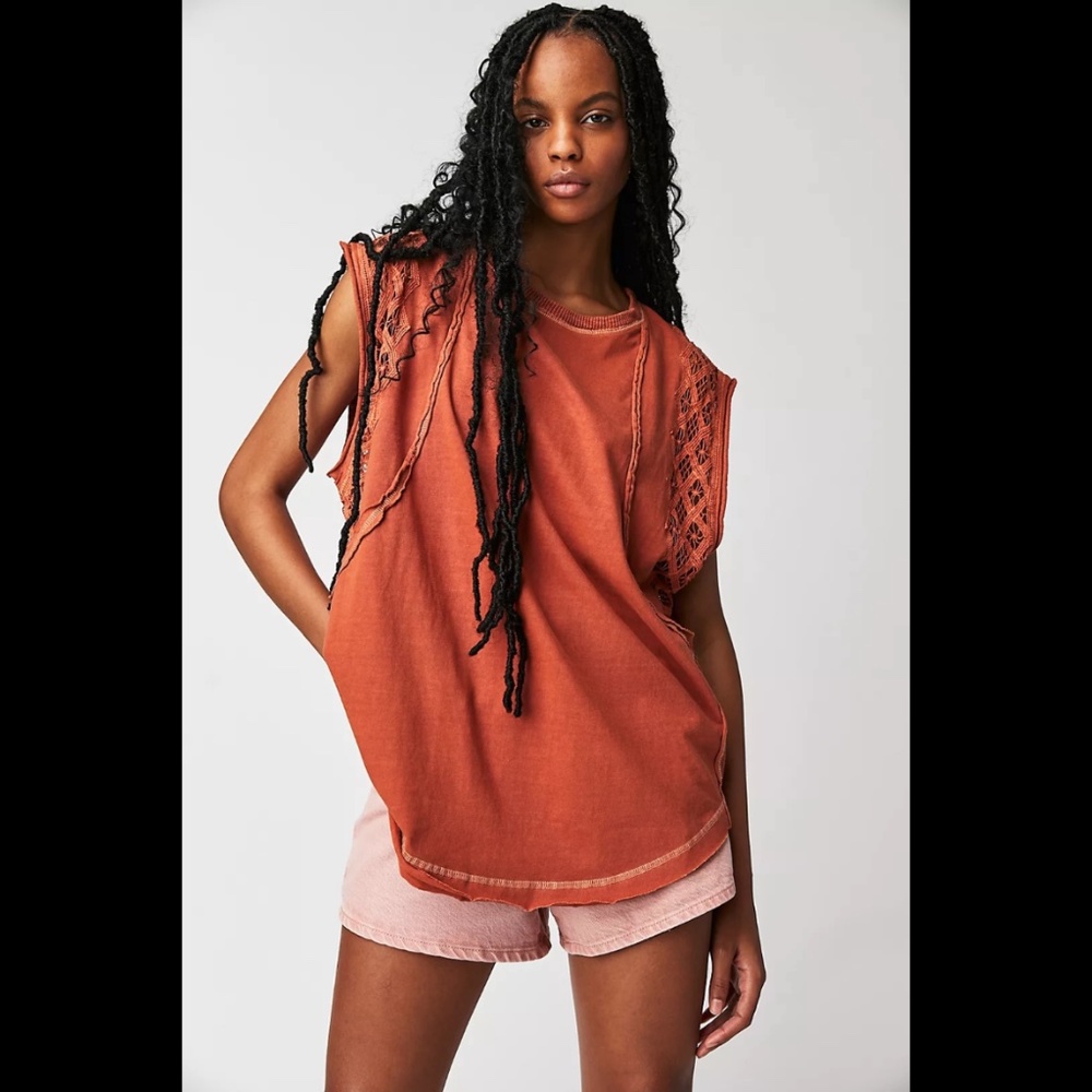 NWOT Free People Table For Two Tee Relaxed Crochet Lace Details Rust/Orange Sz S